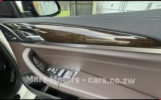 Picture of BMW X3 2023