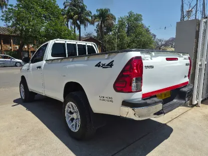 Picture of Toyota Hilux 2022