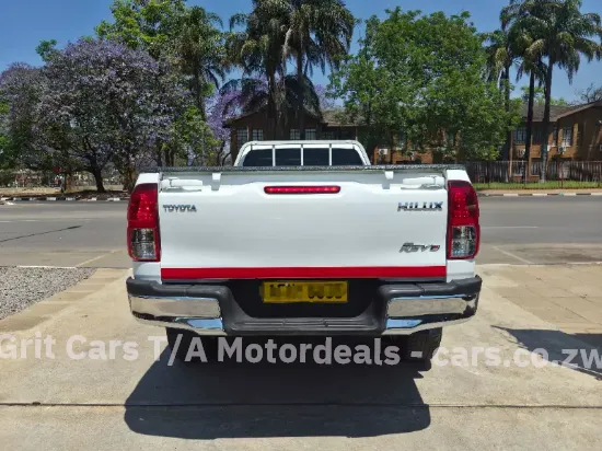 Picture of Toyota Hilux 2022