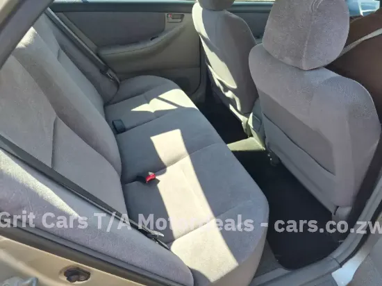 Picture of Toyota Corolla 2001