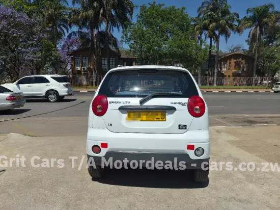 Picture of Chevrolet Spark 2013