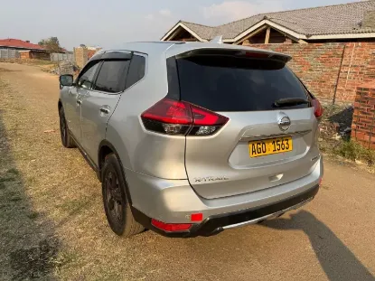 Picture of Nissan X-Trail 2017