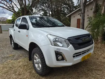Picture of Isuzu KB250 2023