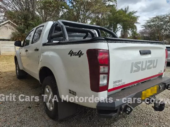 Picture of Isuzu KB250 2023