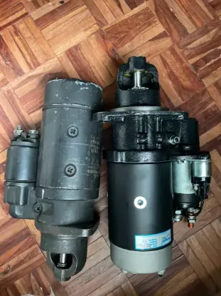 Picture of Daf 825 and 75 starter motors