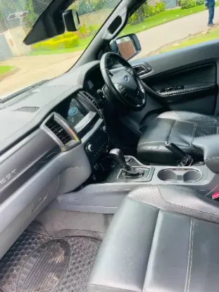Picture of Ford Everest 2018