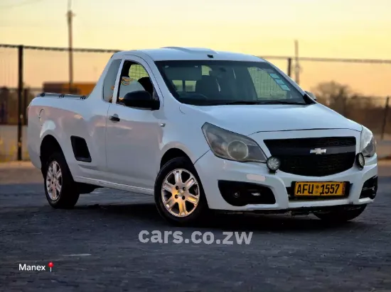 Picture of Chevrolet Utility 2015