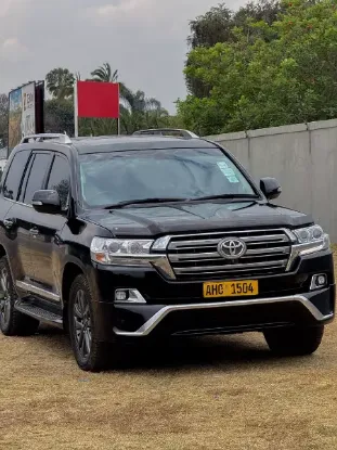 Picture of Toyota Land Cruiser 2017