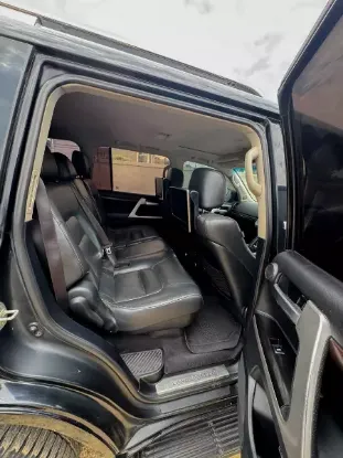 Picture of Toyota Land Cruiser 2017