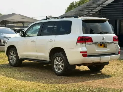 Picture of Toyota Land Cruiser 2018