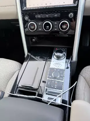 Picture of Land Rover Discovery 2020