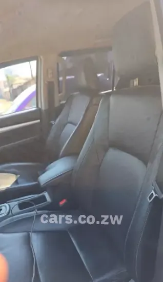 Picture of Toyota Hilux 2024