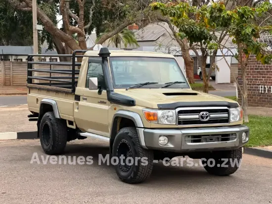 Picture of Toyota Land Cruiser 2017