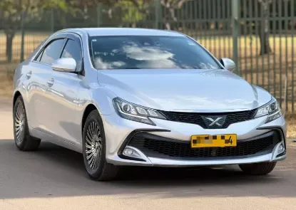 Picture of Toyota Mark x 2018