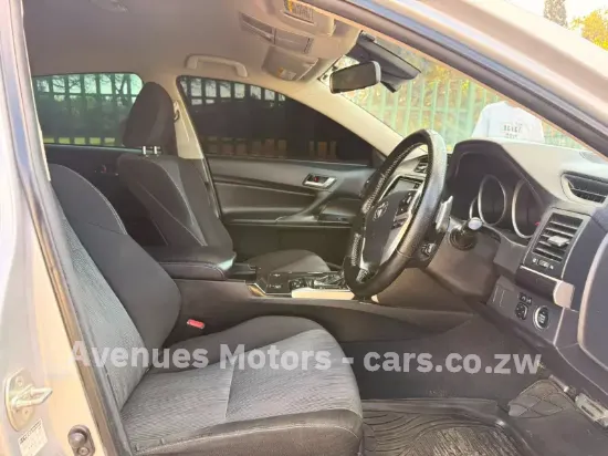 Picture of Toyota Mark x 2018