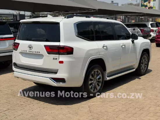 Picture of Toyota Land Cruiser 2023