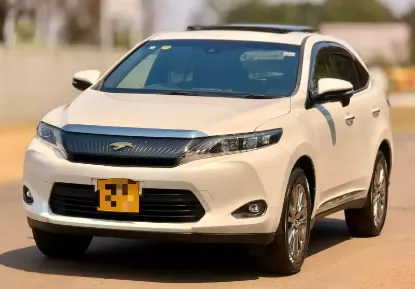 Picture of Toyota Harrier 2017
