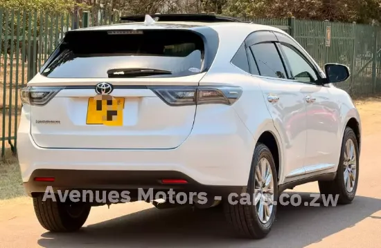 Picture of Toyota Harrier 2017