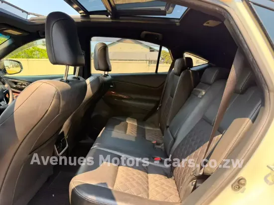 Picture of Toyota Harrier 2017