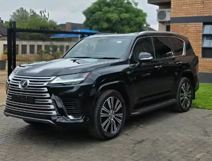 Picture of Lexus LX 2026