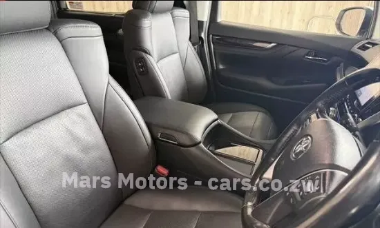 Picture of Toyota Alphard 2022