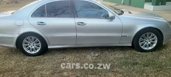 Picture of Mercedes Benz E-Class 2008