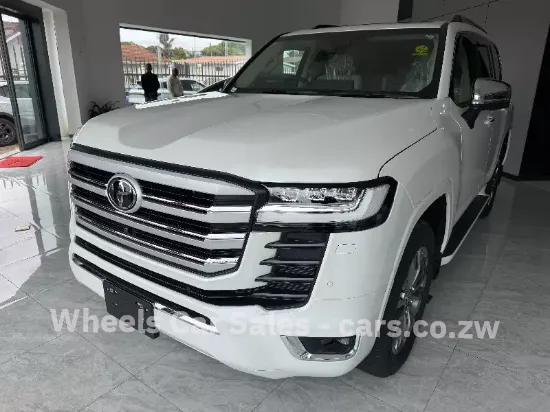 Picture of Toyota Land Cruiser 2024