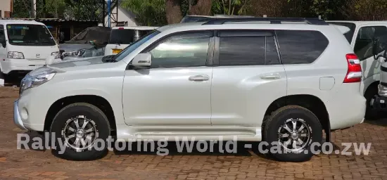 Picture of Toyota Prado 2016