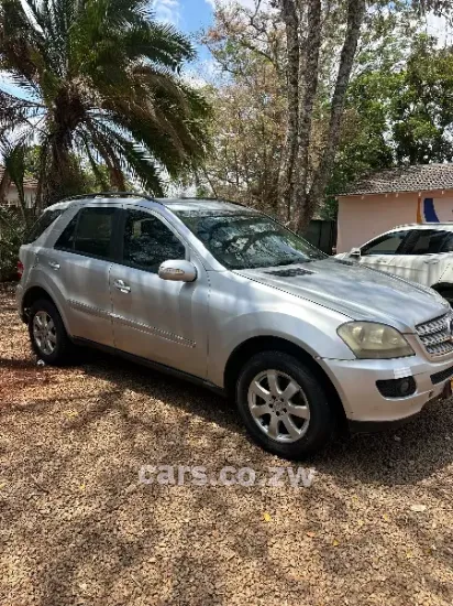 Picture of Mercedes Benz ML-Class 2007