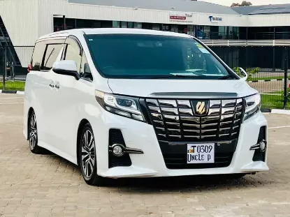 Picture of Toyota Alphard 2017