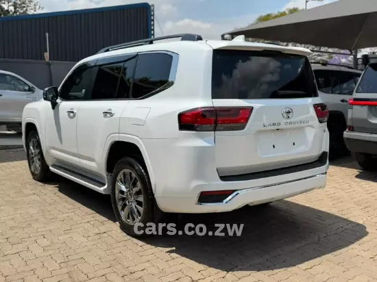 Picture of Toyota Land Cruiser 2026