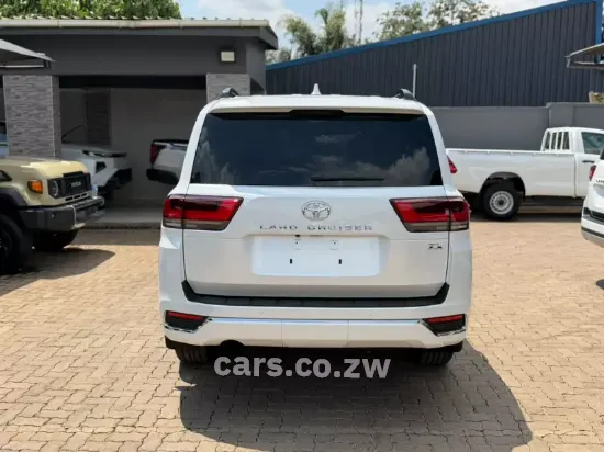 Picture of Toyota Land Cruiser 2026