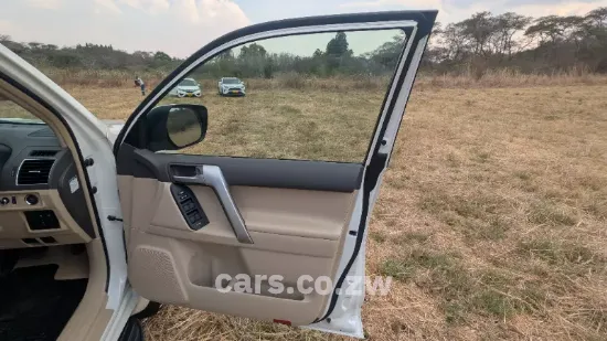 Picture of Toyota Prado 2021