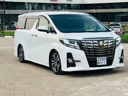 Picture of Toyota Alphard 2017