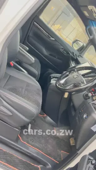 Picture of Toyota Alphard 2017
