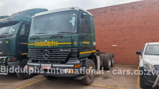 Picture of Mercedes Benz Actros 3335 Truck Tractor USD19,000