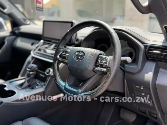 Picture of Toyota Land Cruiser 2025