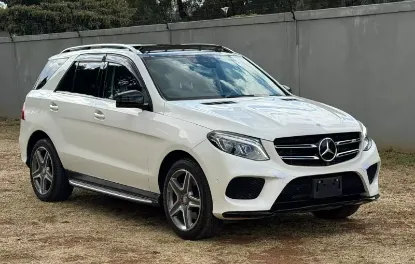 Picture of Mercedes Benz GLE 2017