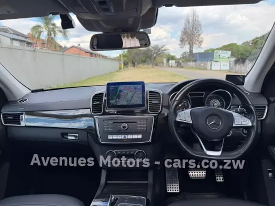Picture of Mercedes Benz GLE 2017
