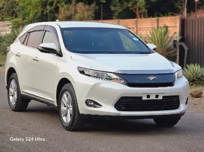 Picture of Toyota Harrier 2017