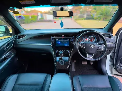 Picture of Toyota Harrier 2017
