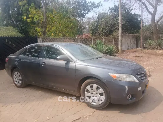 Picture of Toyota Camry 2010