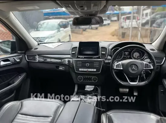 Picture of Mercedes Benz GLE 2018