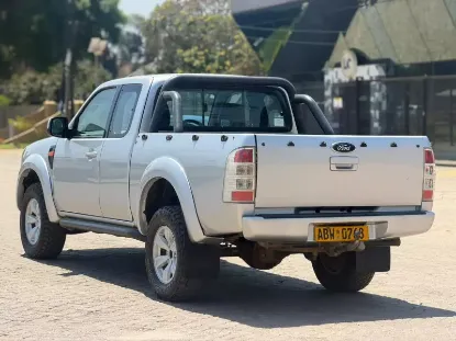 Picture of Ford Ranger 2010