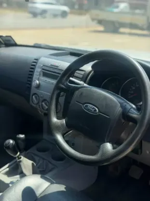 Picture of Ford Ranger 2010