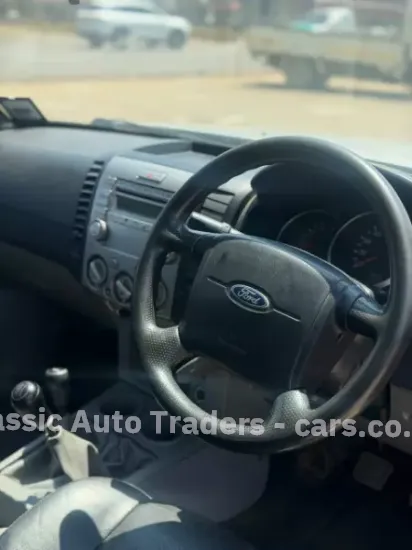 Picture of Ford Ranger 2010