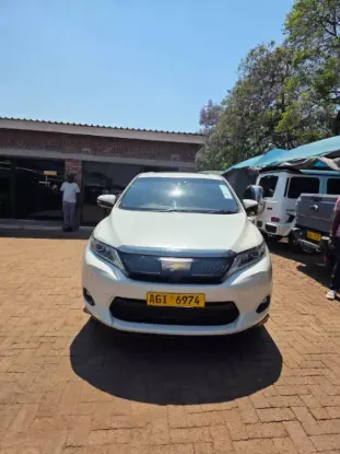 Picture of Toyota Harrier 2014