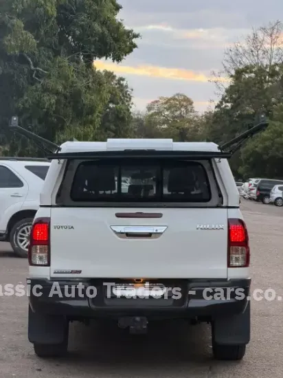 Picture of Toyota Legend 2021