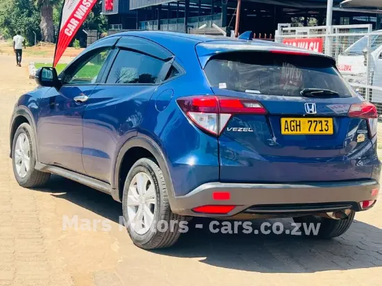 Picture of Honda Vezel 2016