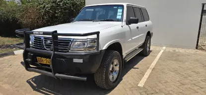 Picture of Nissan Patrol 1998